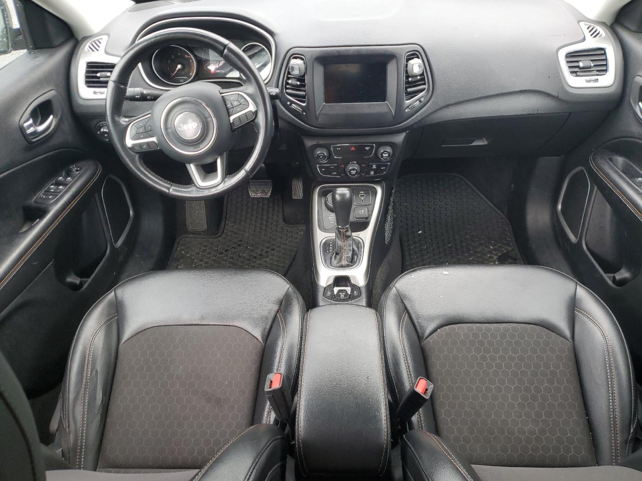 2019 Jeep Compass Latitude VIN: 3C4NJDBB8KT839263 Lot: 51366904