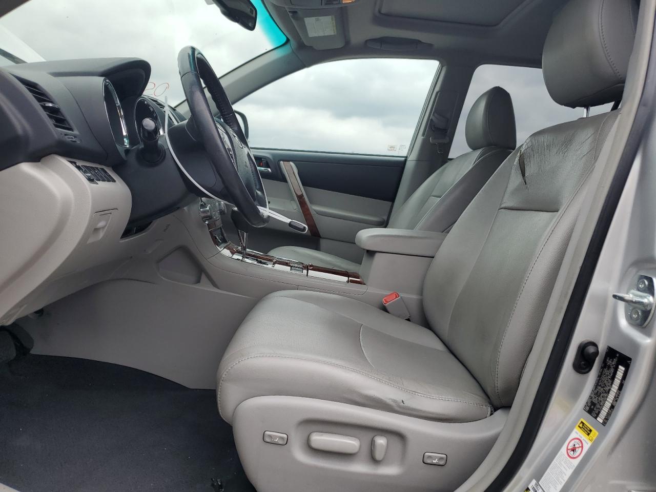 2012 Toyota Highlander Limited VIN: 5TDYK3EH5CS061357 Lot: 55891344