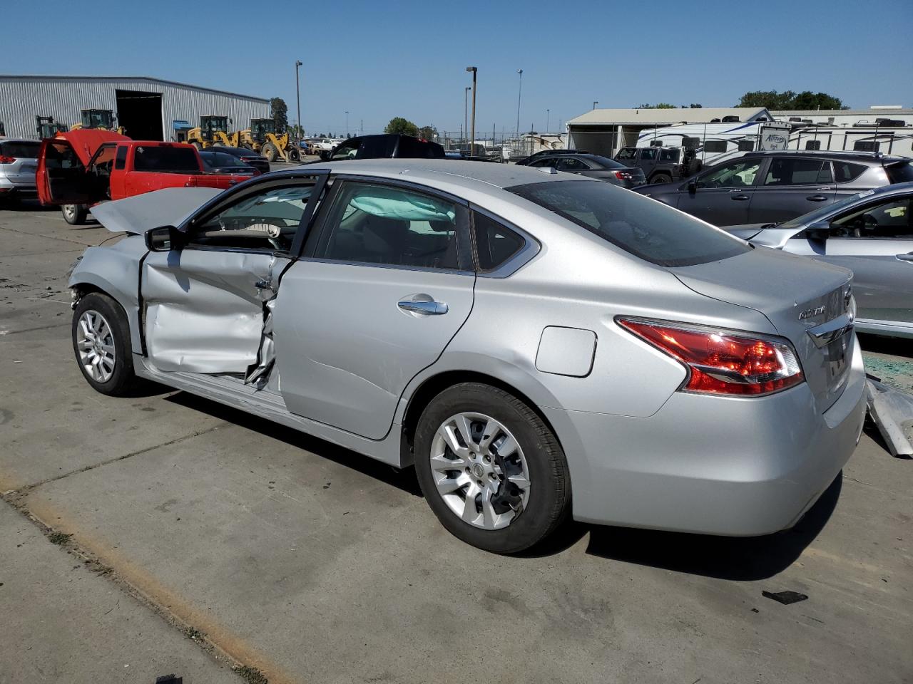 1N4AL3AP2FN895257 2015 NISSAN ALTIMA - Image 2