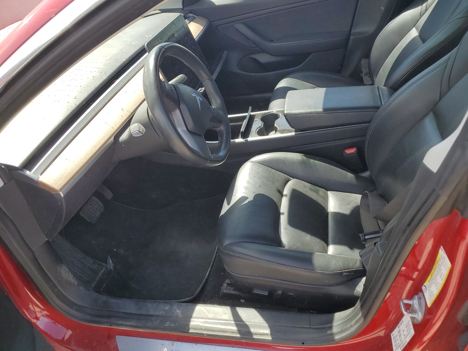 5YJ3E1EB5JF104811 2018 Tesla Model 3