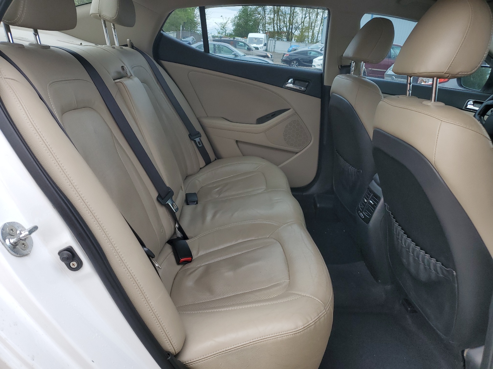 KNAGN4A76B5047314 2011 Kia Optima Ex