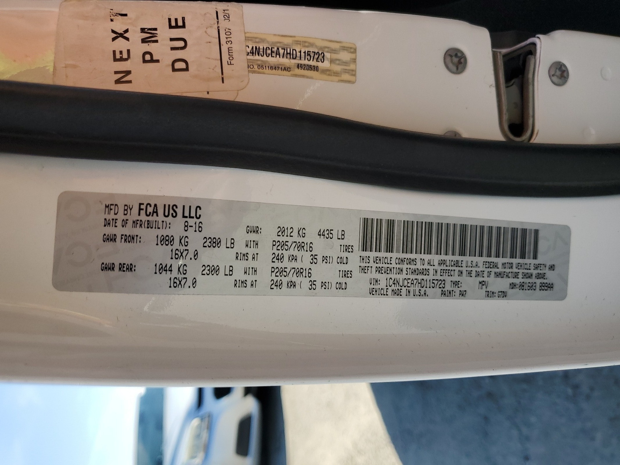 1C4NJCEA7HD115723 2017 Jeep Compass Latitude