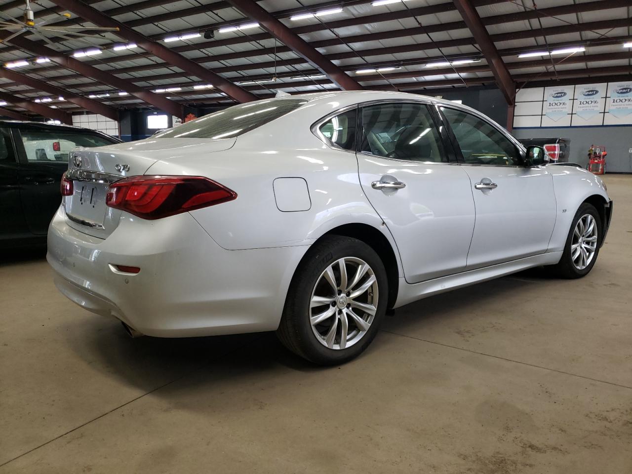 2019 Infiniti Q70 3.7 Luxe VIN: JN1BY1AR7KM585064 Lot: 53137654