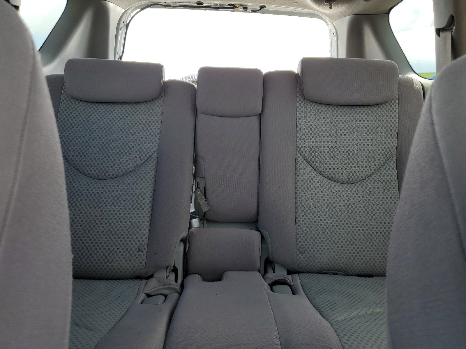 JTMBD33V886068982 2008 Toyota Rav4