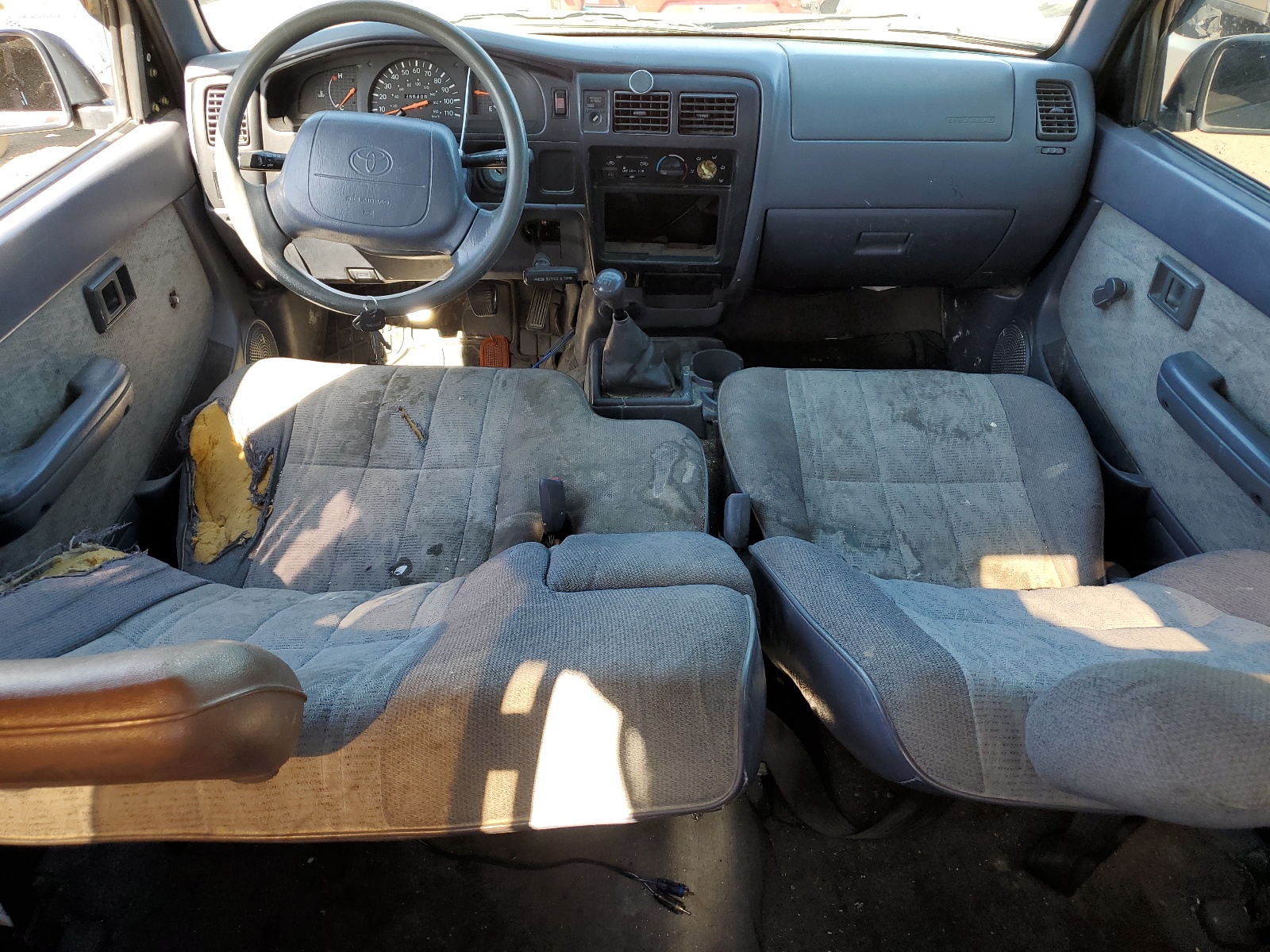 4TAVL52N9WZ014711 1998 Toyota Tacoma Xtracab