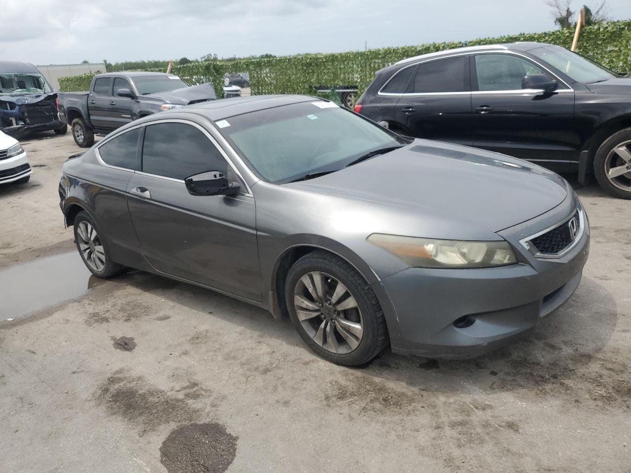 2009 Honda Accord Ex VIN: 1HGCS12719A004686 Lot: 63896474