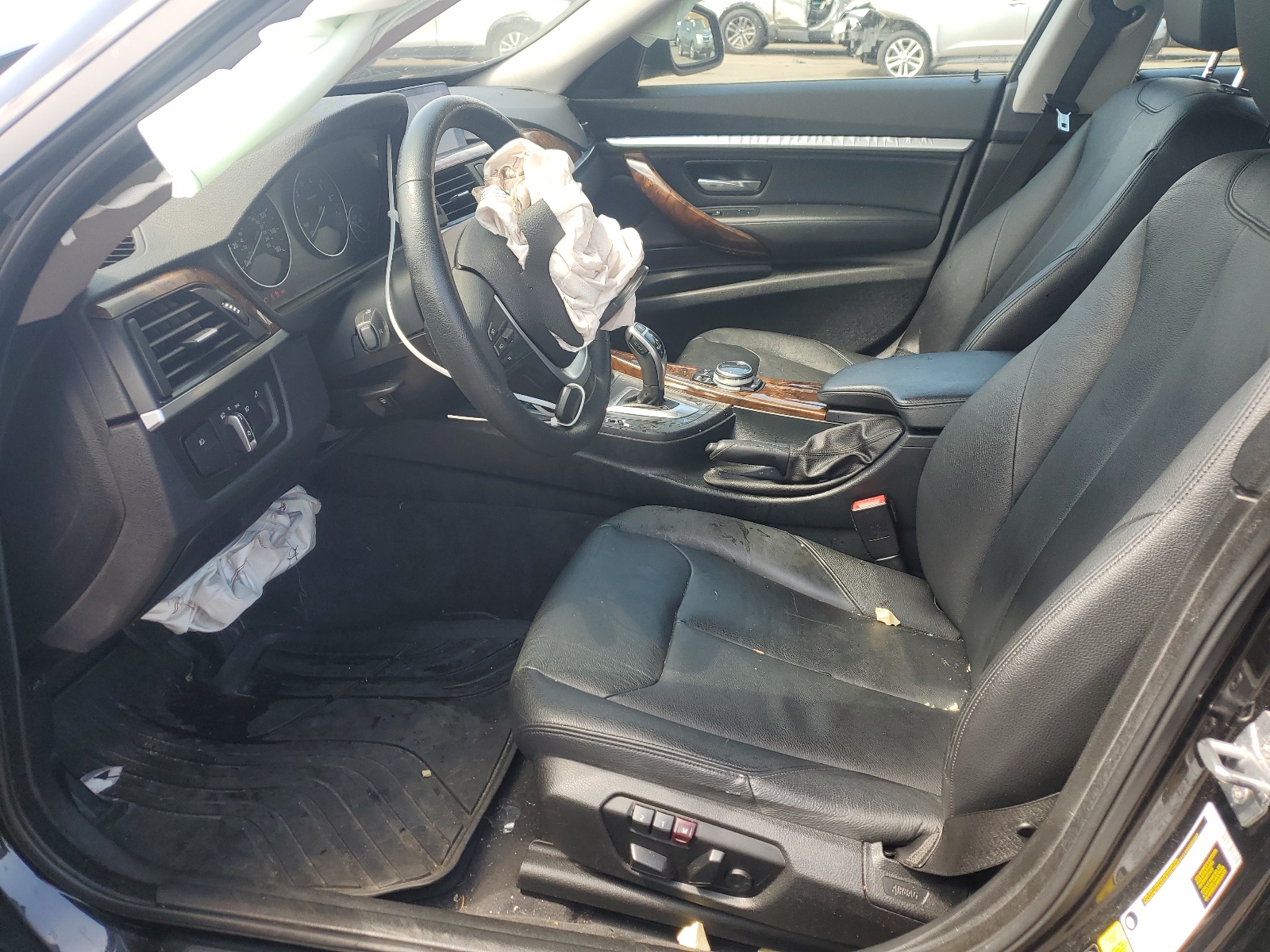 WBA3X9C52ED153402 2014 BMW 335 Xigt