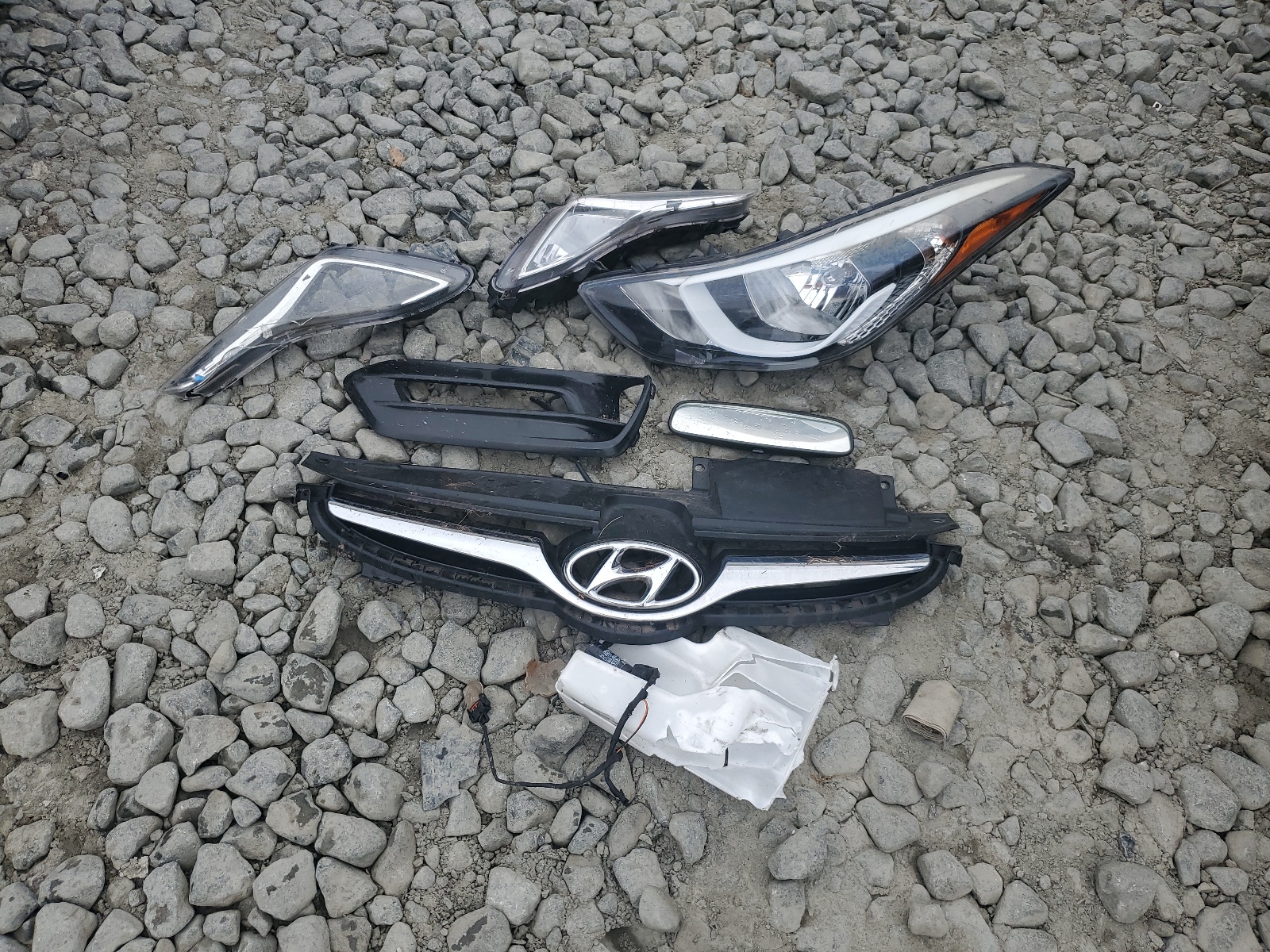 KMHDH4AEXEU179705 2014 Hyundai Elantra Se