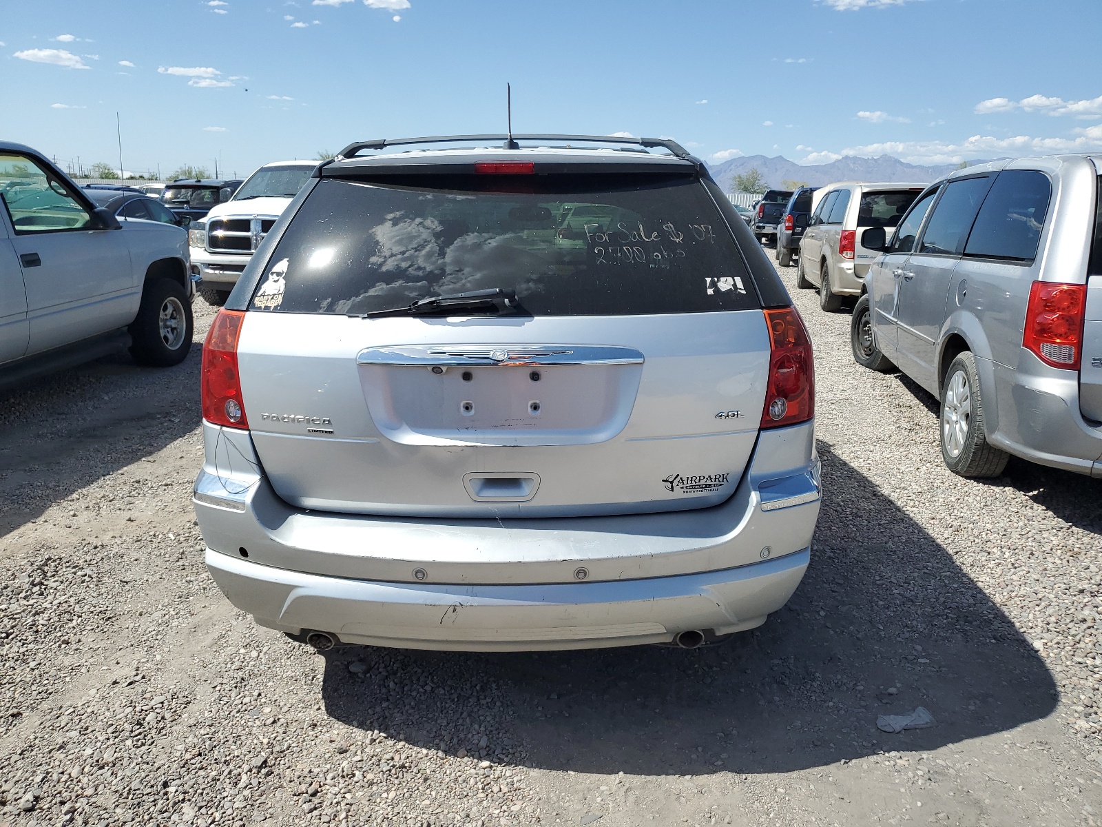 2A8GM78X57R197978 2007 Chrysler Pacifica Limited