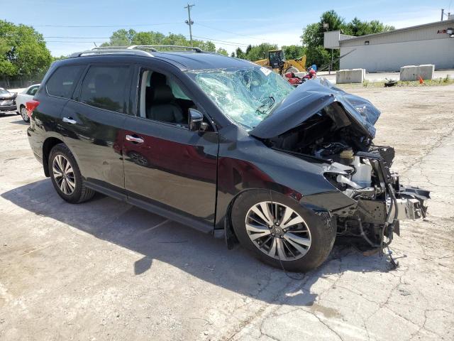  NISSAN PATHFINDER 2017 Czarny