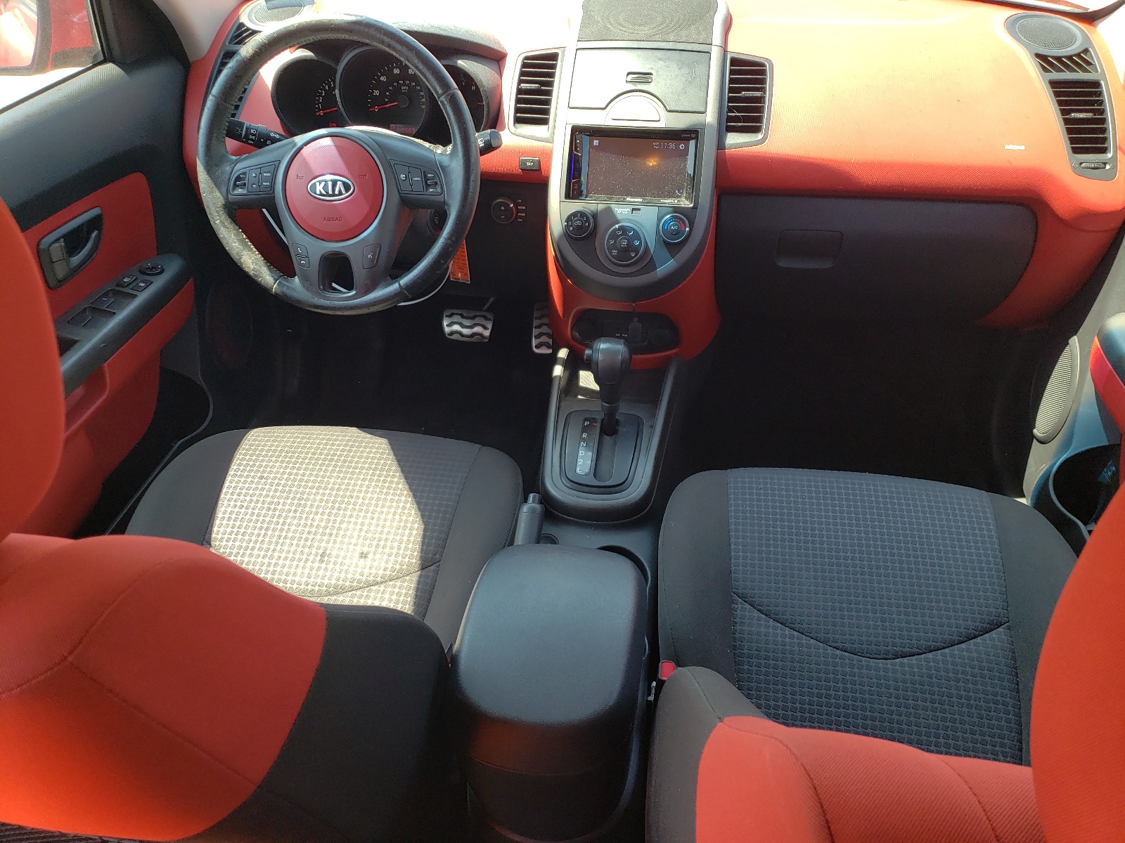 KNDJT2A22A7066677 2010 Kia Soul +