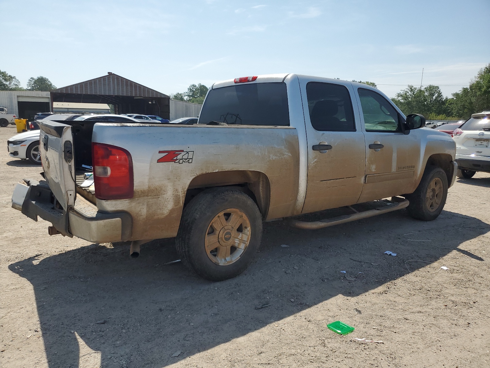 3GCPKSE31BG266729 2011 Chevrolet Silverado K1500 Lt