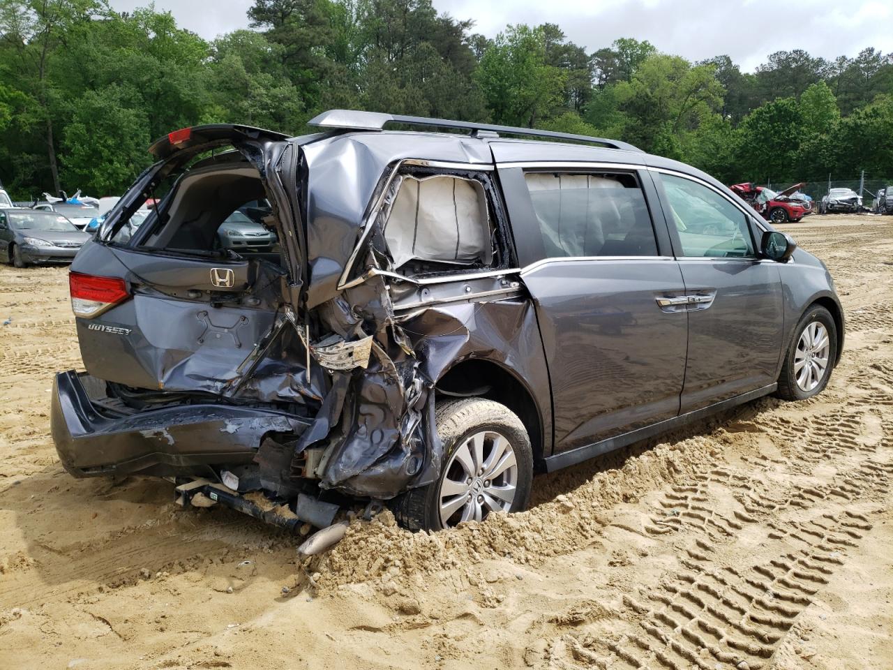 2014 Honda Odyssey - Image 3
