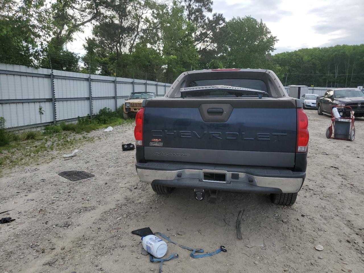 2005 Chevrolet Avalanche K1500 VIN: 3GNEK12Z95G235136 Lot: 58904694