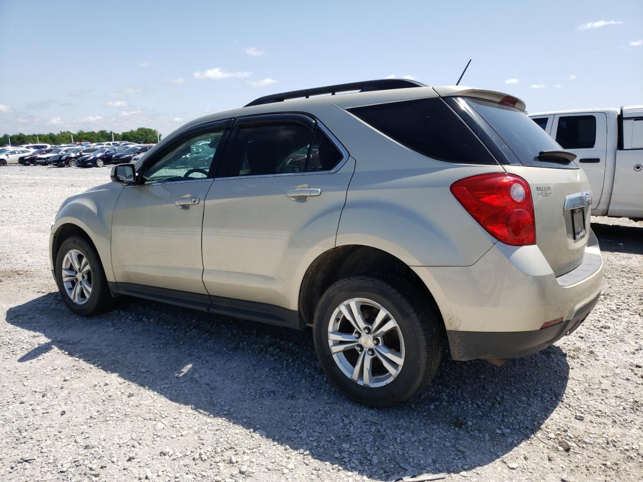 1GNALBEK7FZ130449 2015 CHEVROLET EQUINOX - Image 2