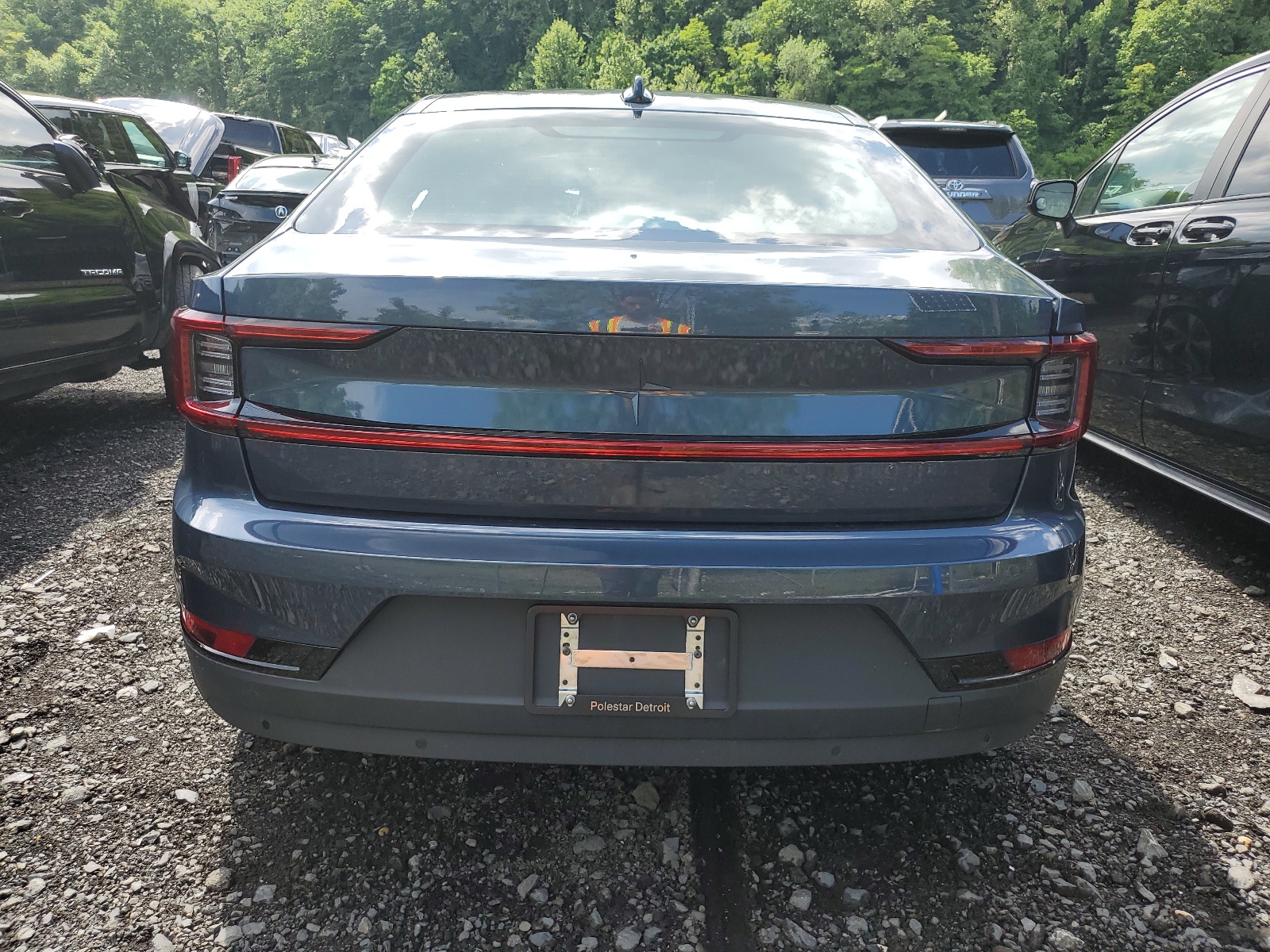 YSMFD3KAXRL218341 2024 Polestar 2