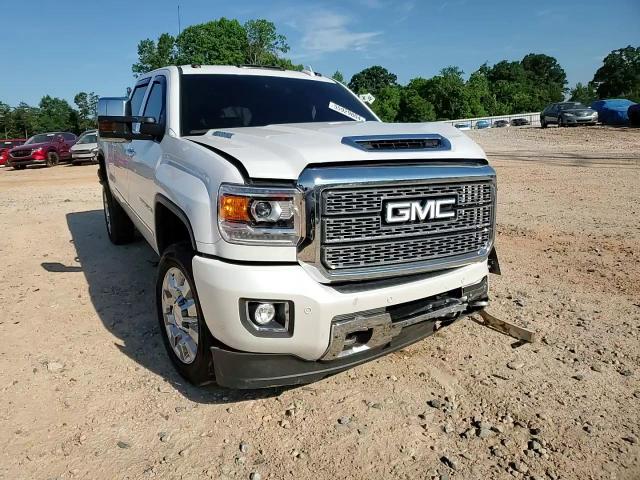 2019 GMC Sierra K2500 Denali VIN: 1GT12SEY8KF247520 Lot: 55929804