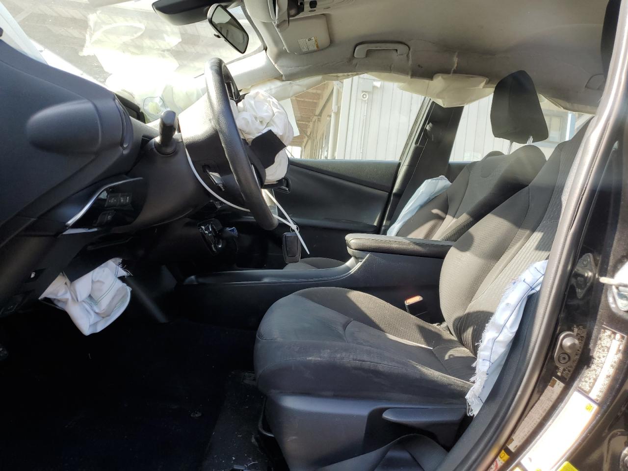 2018 Toyota Prius VIN: JTDKBRFU3J3586369 Lot: 56370624