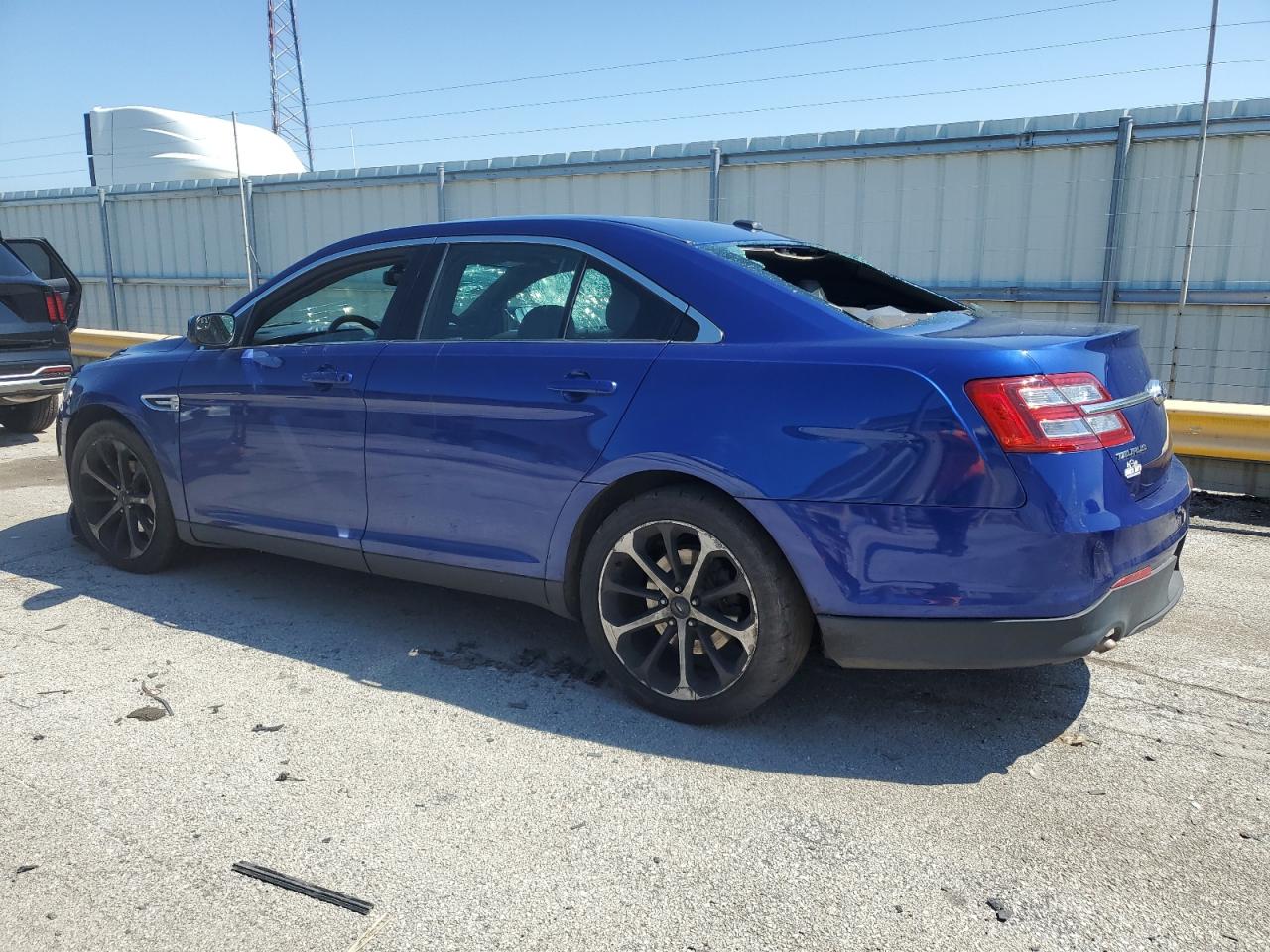 2015 Ford Taurus Sel VIN: 1FAHP2H80FG126594 Lot: 55274824