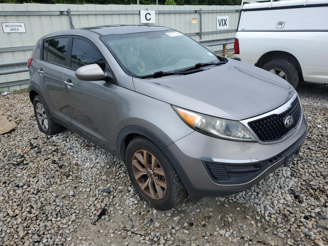 VIN KNDPB3AC3G7809691 2016 KIA SPORTAGE no.4