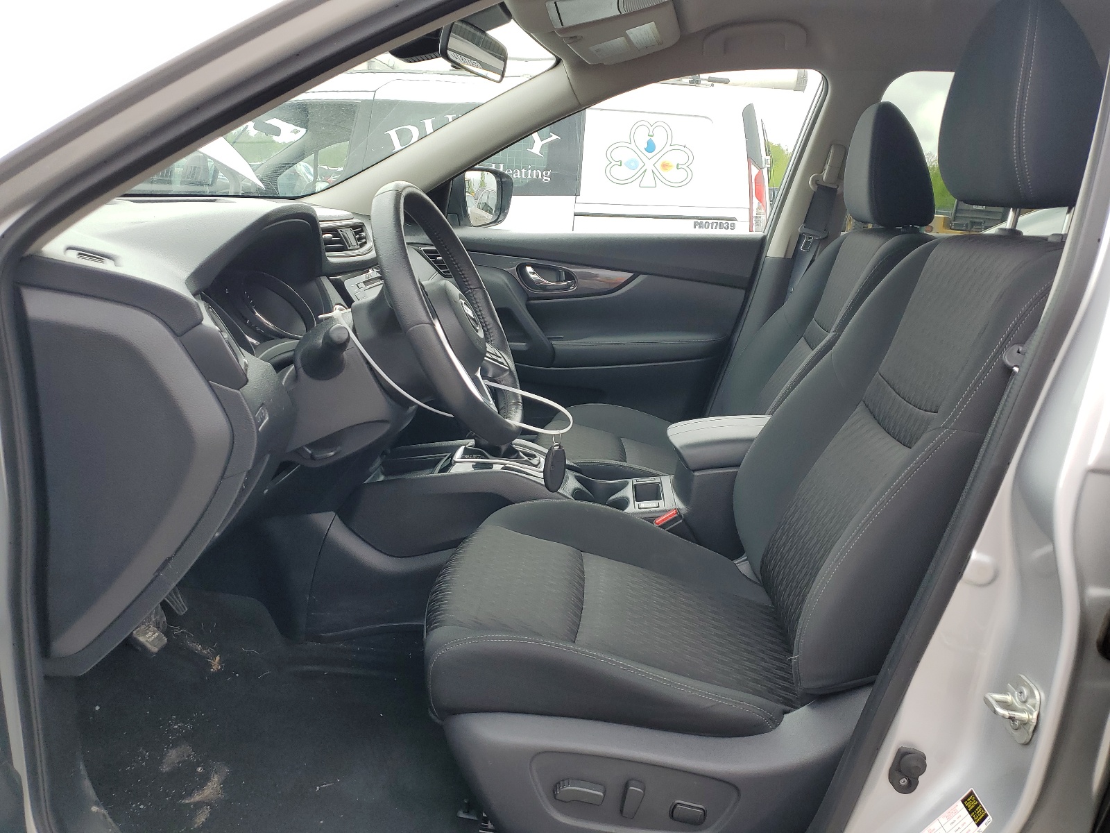 KNMAT2MV2KP555944 2019 Nissan Rogue S