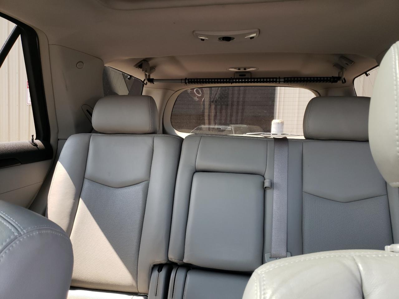 2008 Cadillac Srx VIN: 1GYEE637680107725 Lot: 53952444