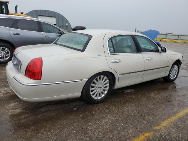 1LNHM81W95Y631391 | 2005 Lincoln town car signature