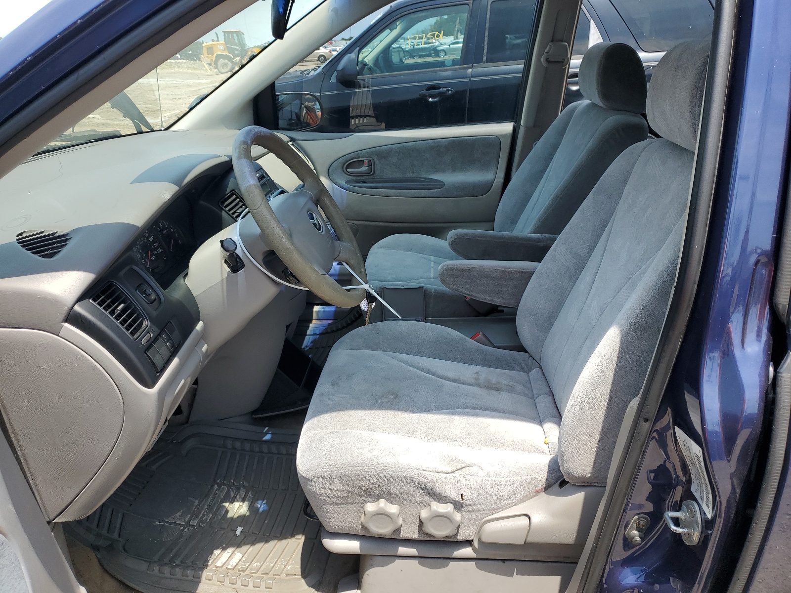 JM3LW28A430356774 2003 Mazda Mpv Wagon