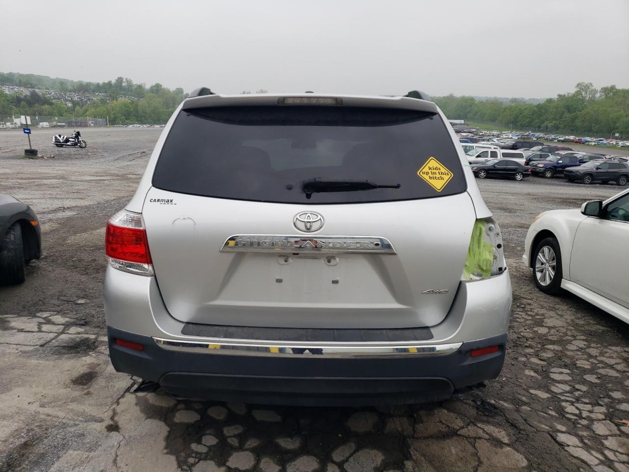 2012 Toyota Highlander Base VIN: 5TDBK3EH1CS121057 Lot: 53737054