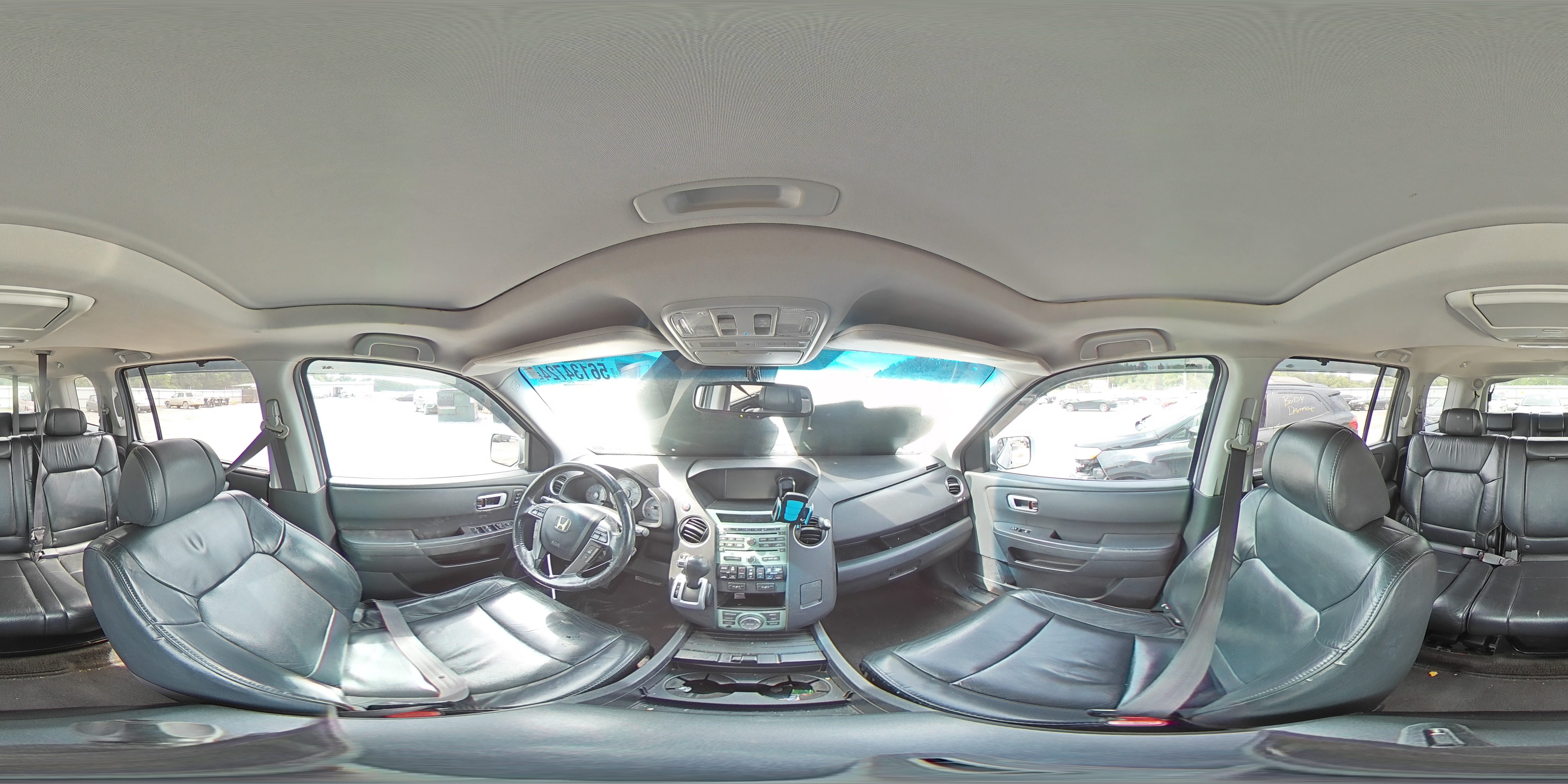 2011 Honda Pilot Touring VIN: 5FNYF4H93BB104692 Lot: 56134724