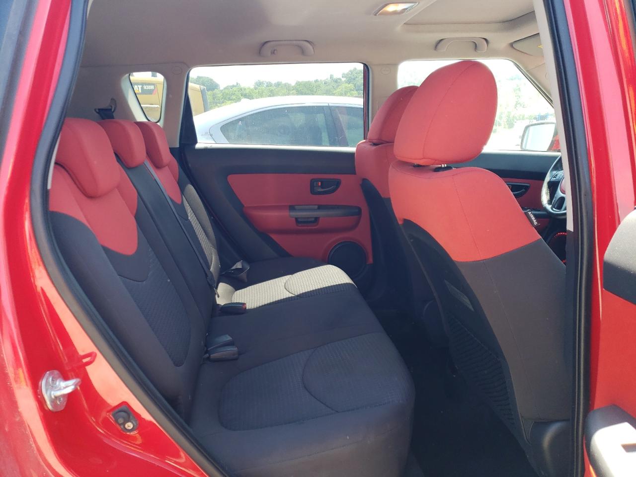 2010 Kia Soul + VIN: KNDJT2A22A7066677 Lot: 55793234