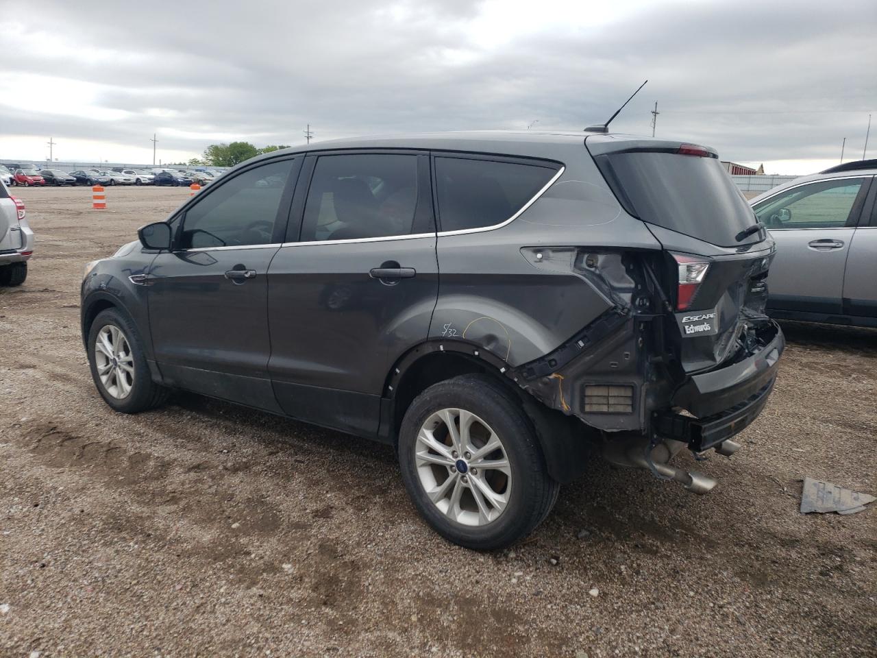 1FMCU9GDXHUC76877 2017 FORD ESCAPE - Image 2