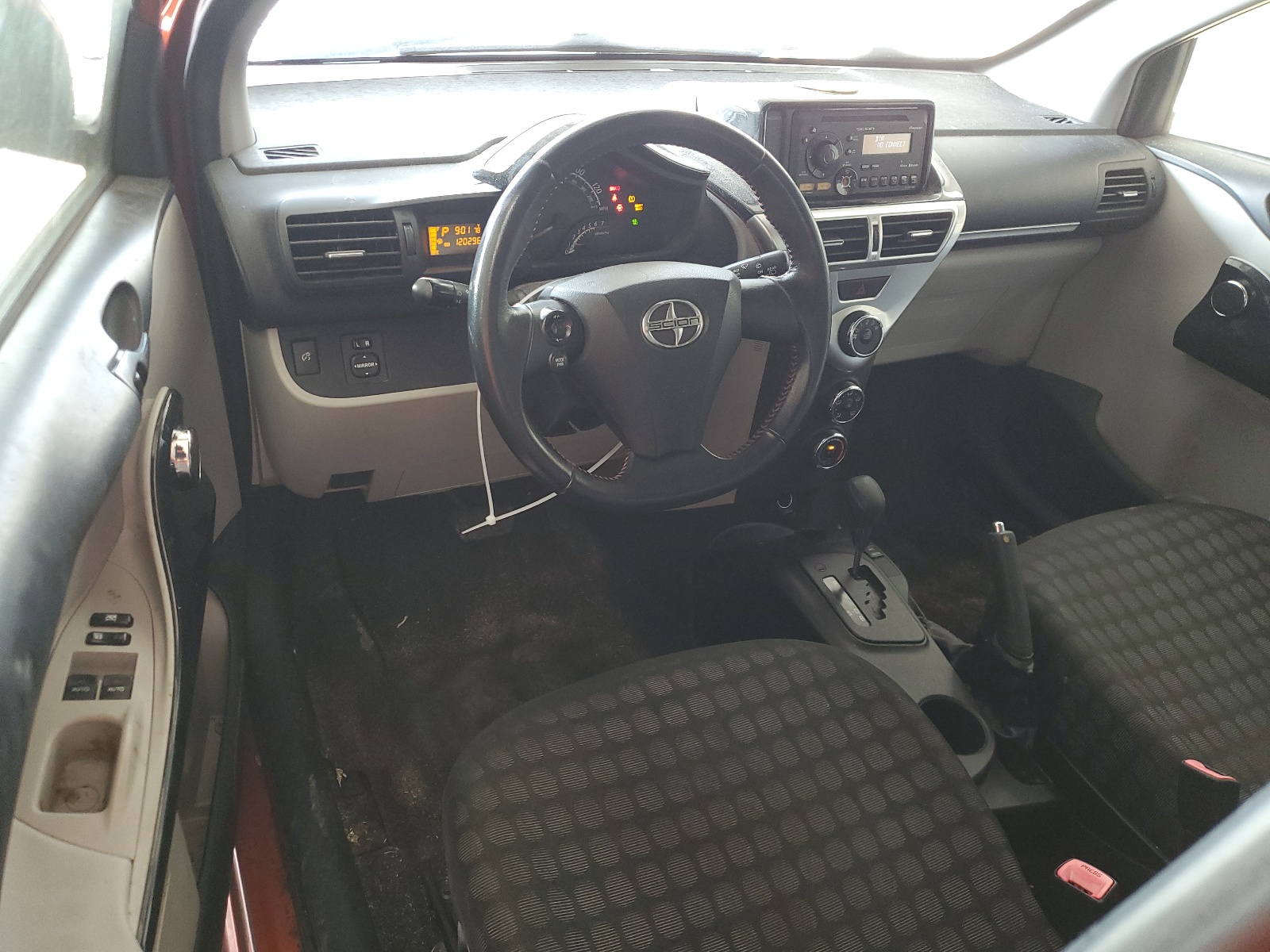 JTNJJXB09DJ022291 2013 Toyota Scion Iq