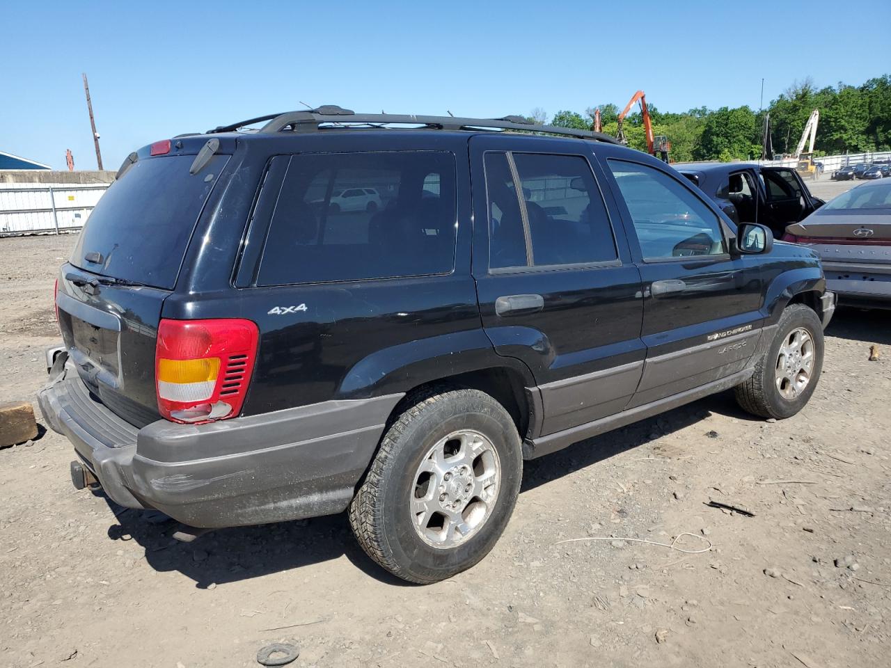 2000 Jeep Grand Cherokee - Image 3