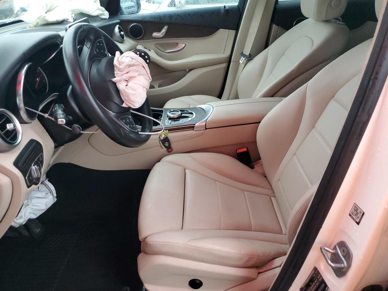 2018 Mercedes-Benz GLC - Image 7