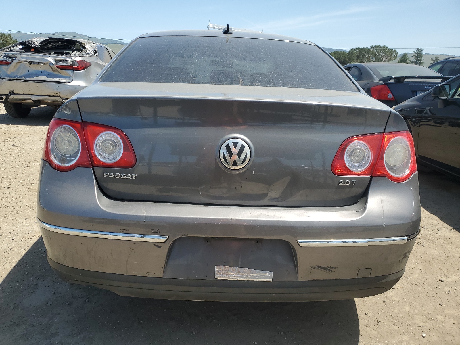 WVWEK93C86E031695 2006 Volkswagen Passat 2.0T Luxury