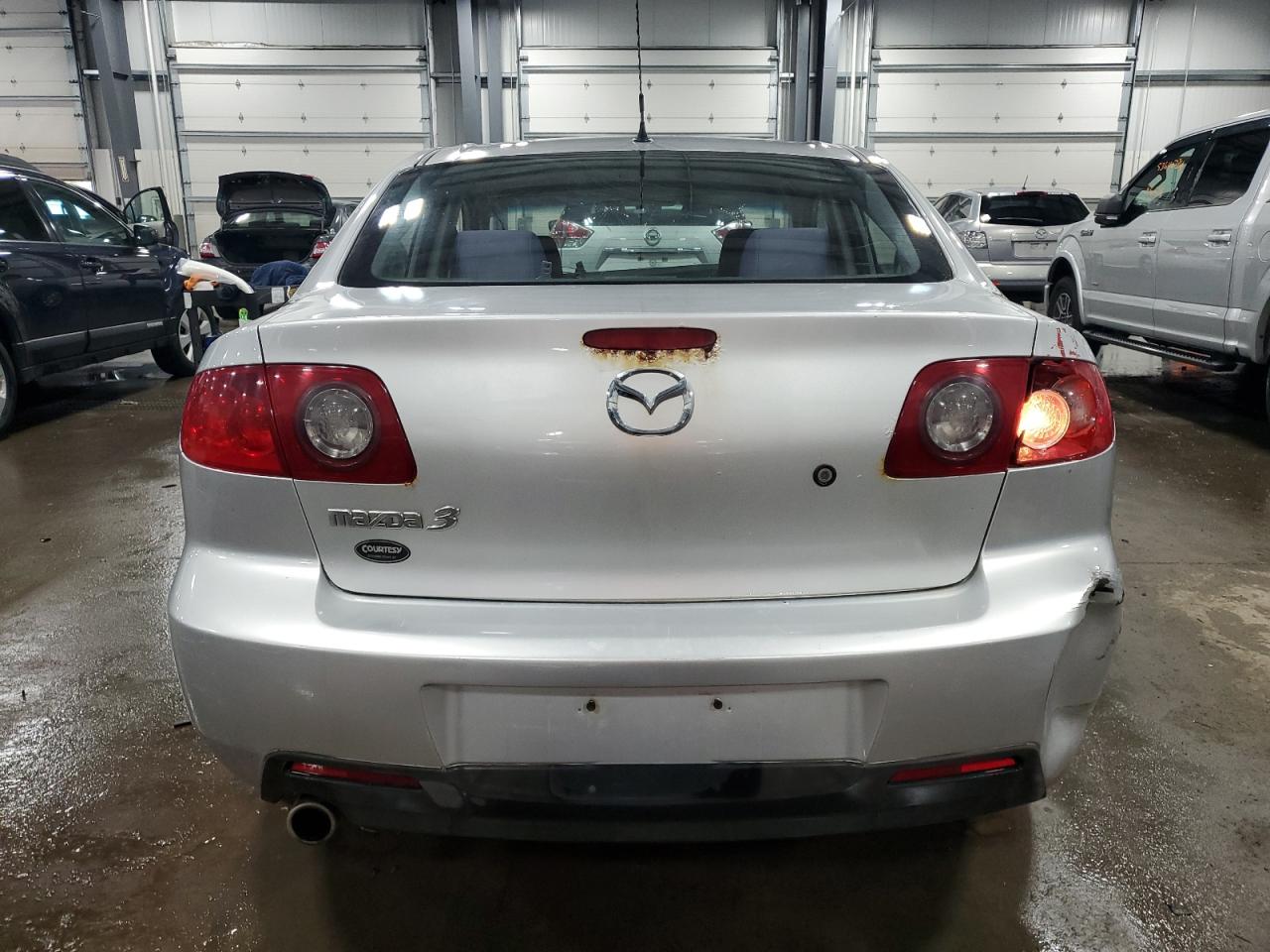 2005 Mazda 3 I VIN: JM1BK12F551262432 Lot: 53706424