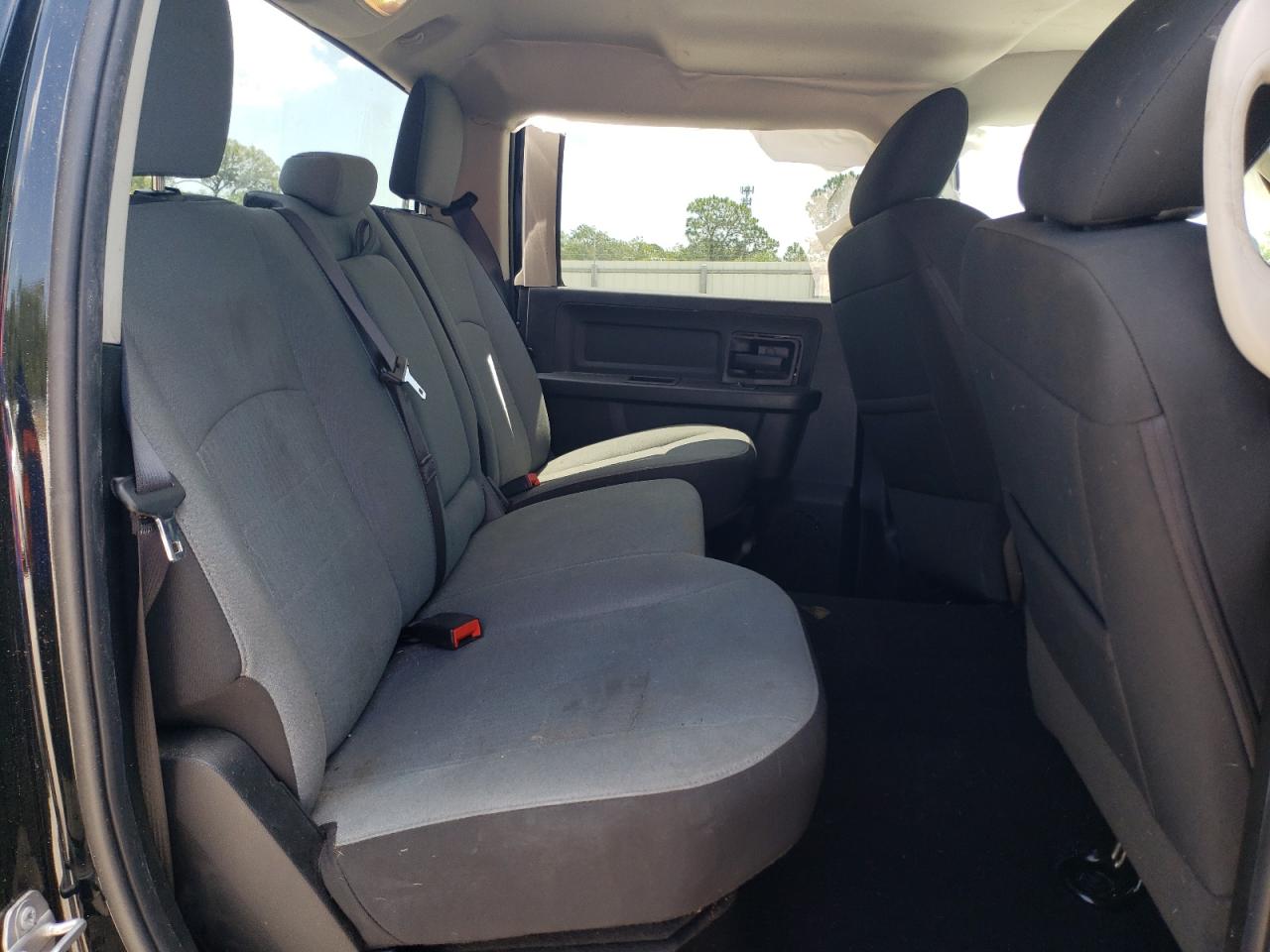 2021 RAM 1500 - Image 10