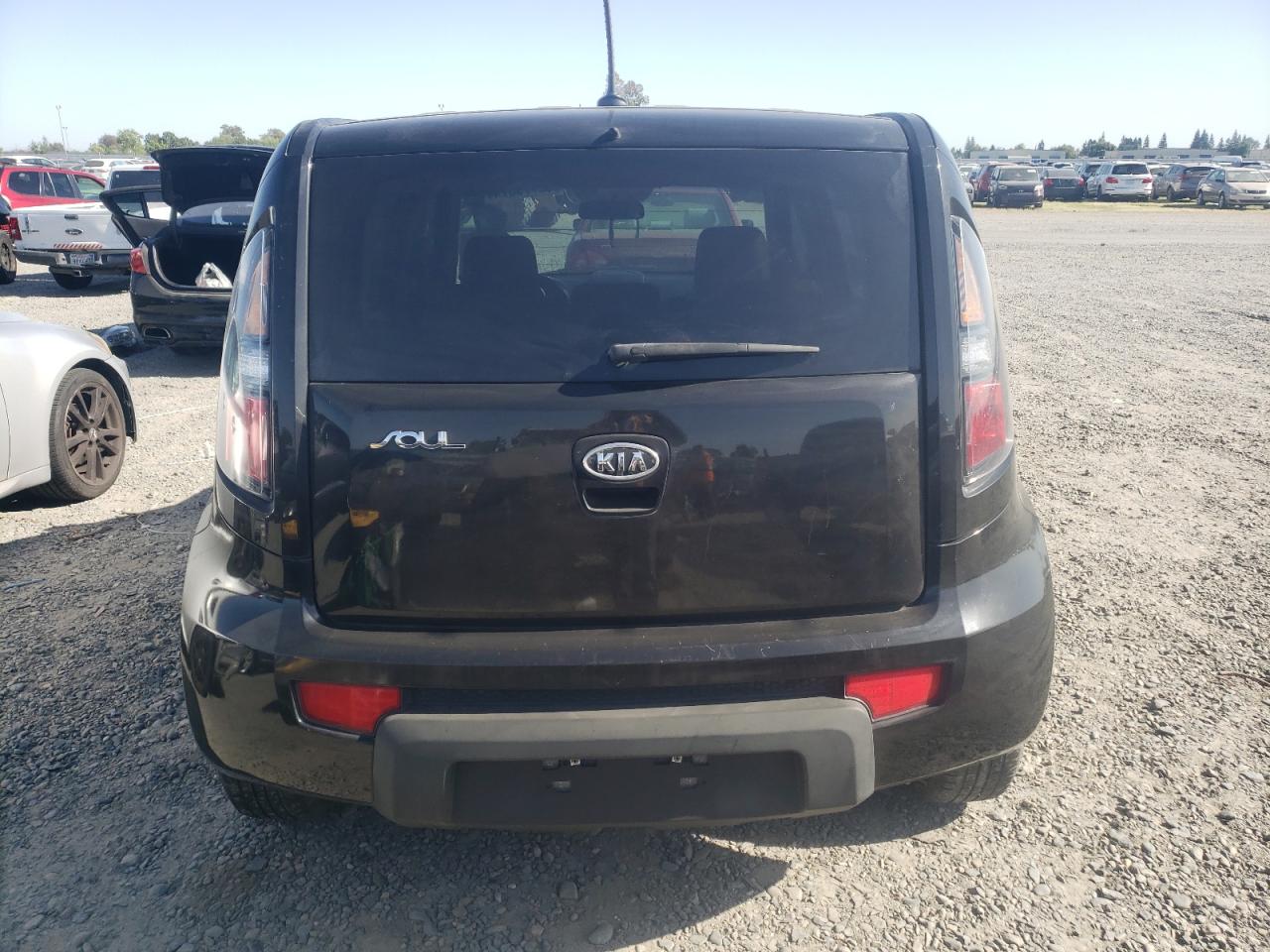 2010 Kia Soul + VIN: KNDJT2A29A7059001 Lot: 52779074