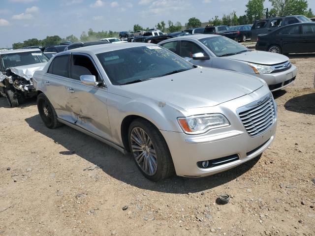 Sedans CHRYSLER 300 2012 Srebrny