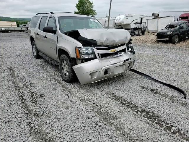 2007 Chevrolet Suburban K1500 VIN: 1GNFK16307J180779 Lot: 54650604