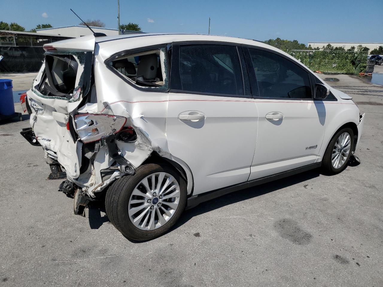 2017 Ford C-MAX - Image 3