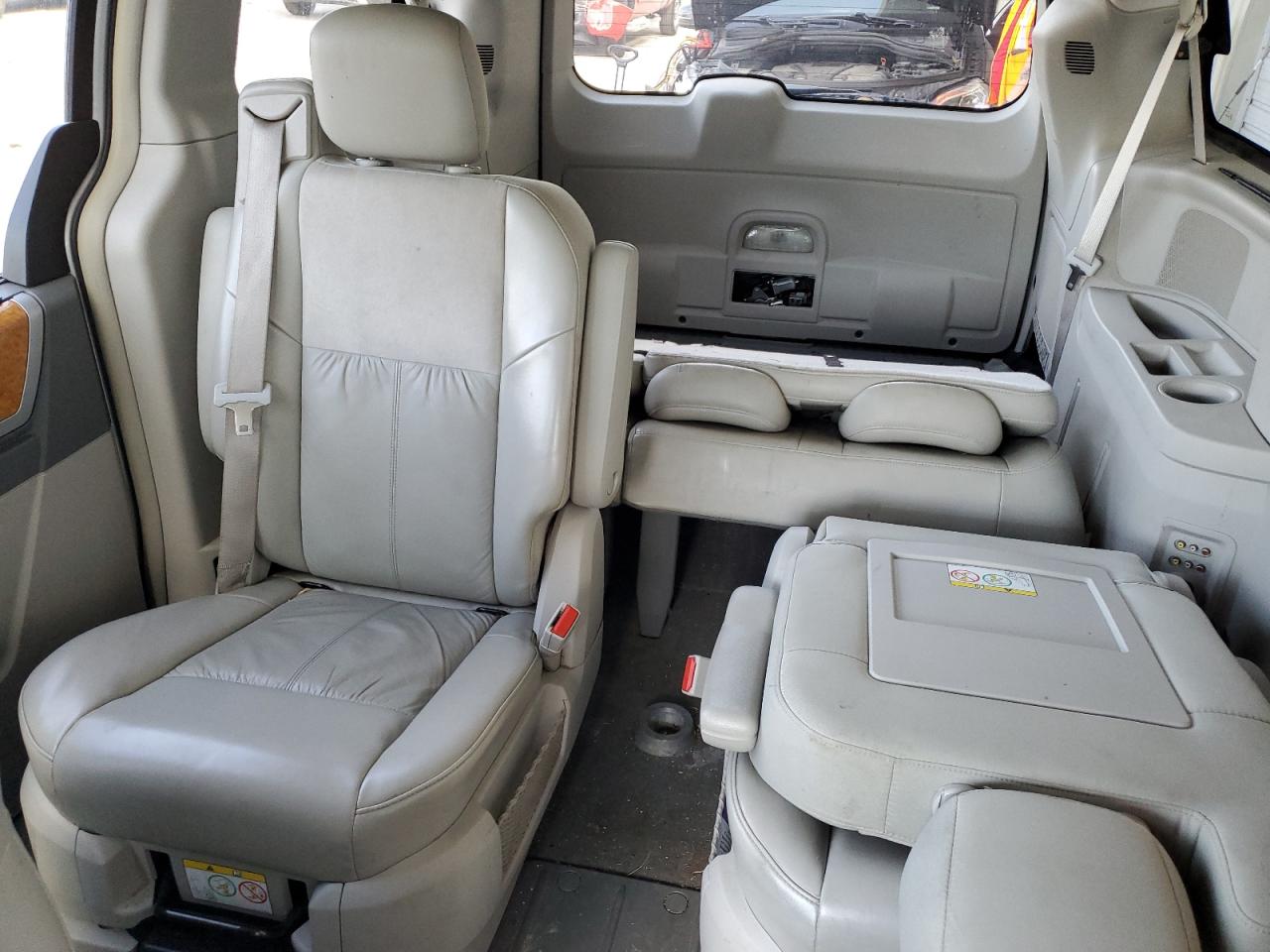 2008 Chrysler Town & Country Limited VIN: 2A8HR64X08R648869 Lot: 56083874