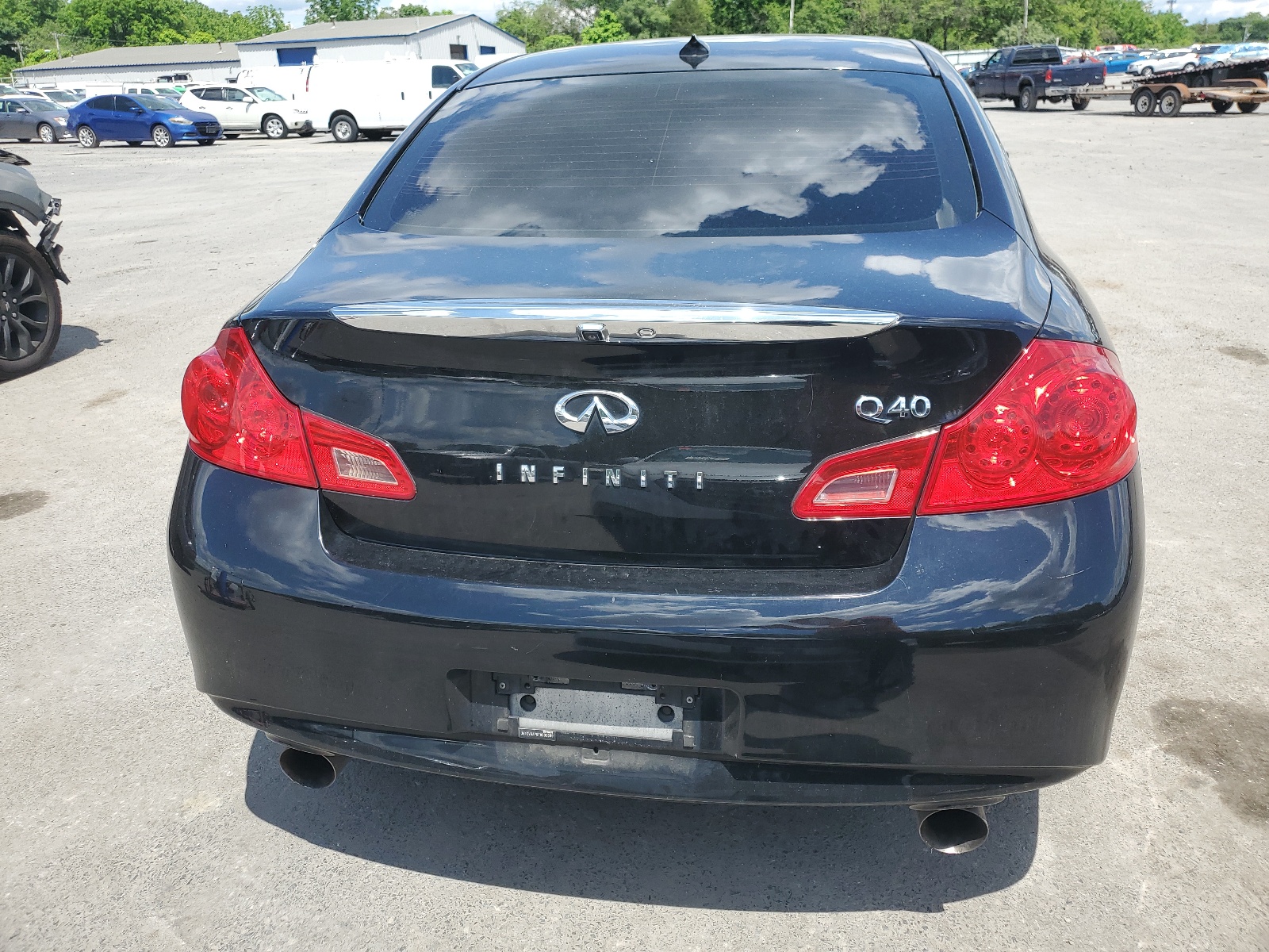 JN1CV6AP5FM500589 2015 Infiniti Q40