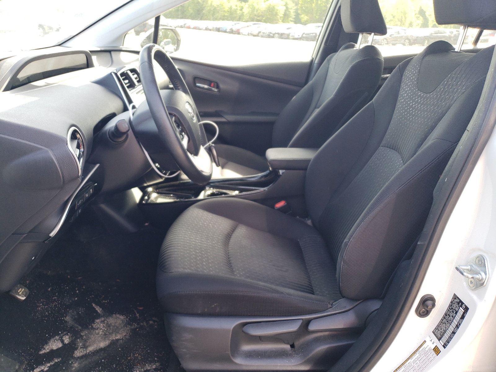 JTDKARFU3H3051698 2017 Toyota Prius