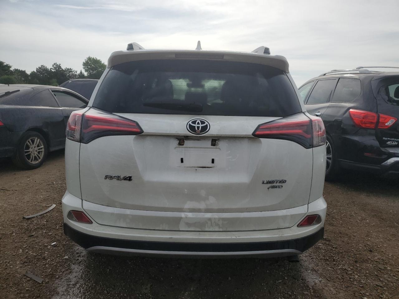 2017 Toyota Rav4 Limited VIN: JTMDFREV4HJ705317 Lot: 55200254