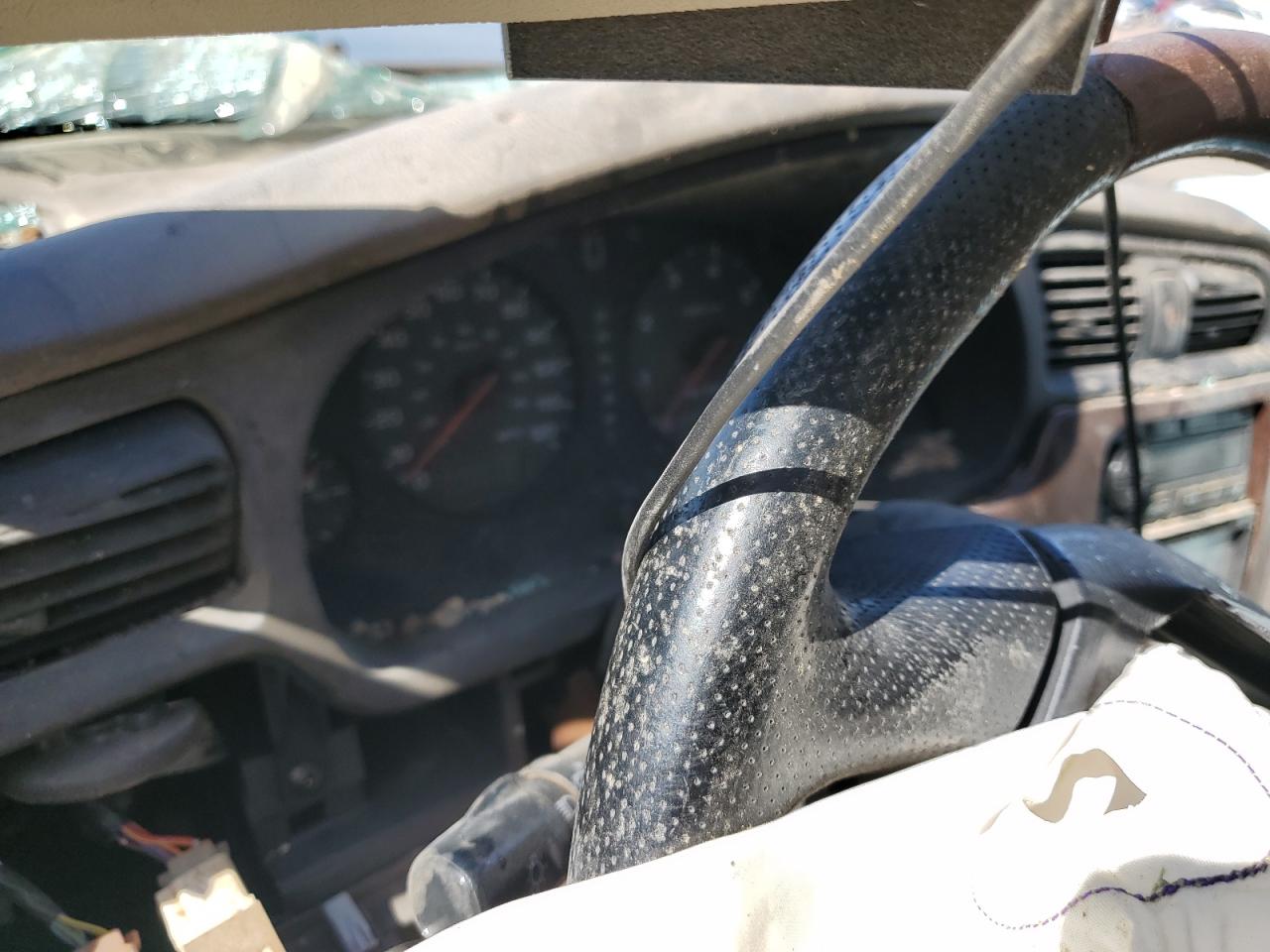 2002 Subaru Legacy - Image 9