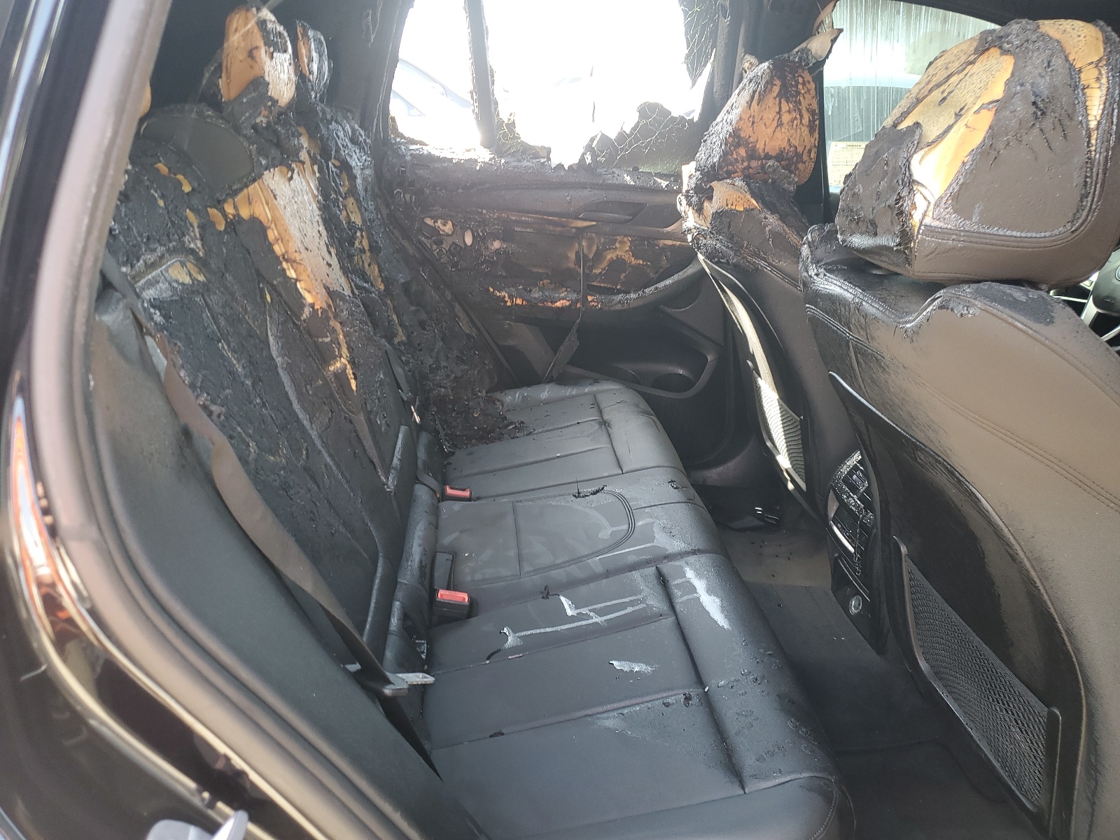 5UXTR7C59KLF28111 2019 BMW X3 Sdrive30I