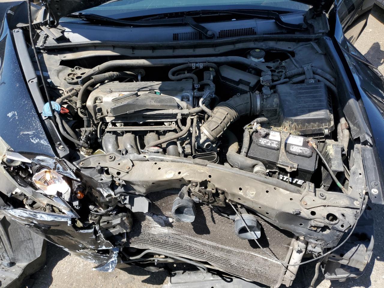 1HGCS1B33AA005503 2010 Honda Accord Lx