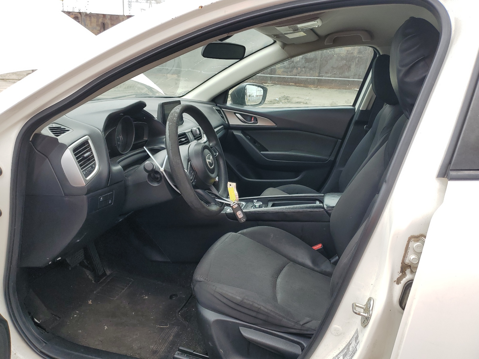 3MZBN1K7XHM118931 2017 Mazda 3 Sport